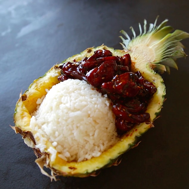2. Teriyaki Sos+Ananas+Kaju Fıstık+Susam+Taze Soğan