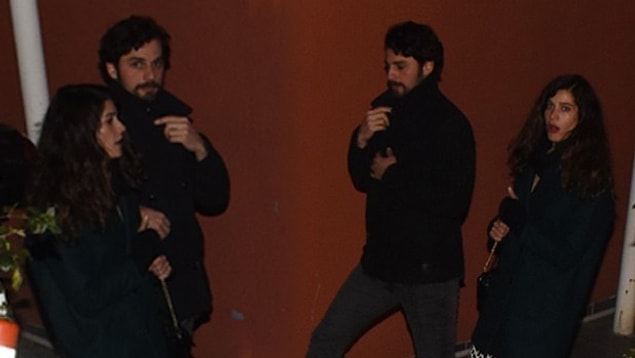 Berrak Tüzünataç ile ilk kez kameralara yakalandıklarında ise hiçbir açıklamada bulunmamayı tercih ettiler.