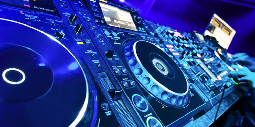 Ruh Halinizi Farklı Farklı Şekillere Sokacak 25 Elektronik Müzik Vol.1