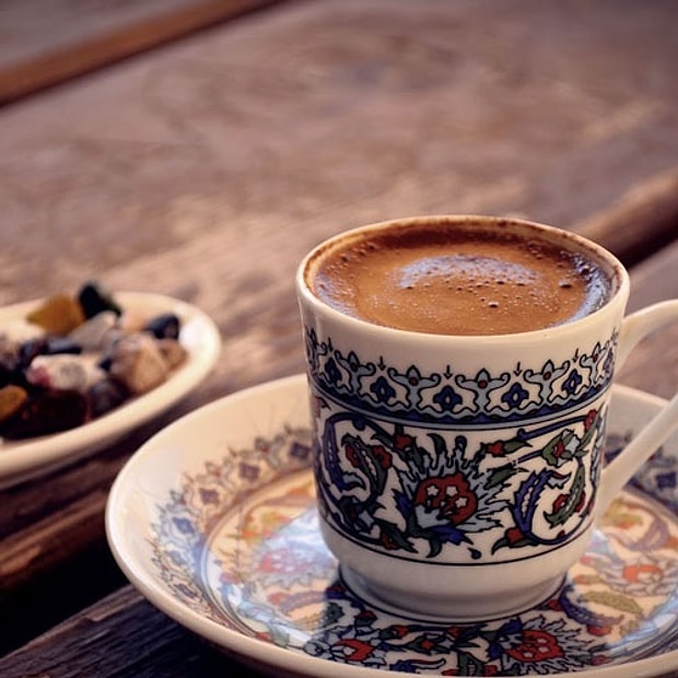 Türk kahvesi alayım.