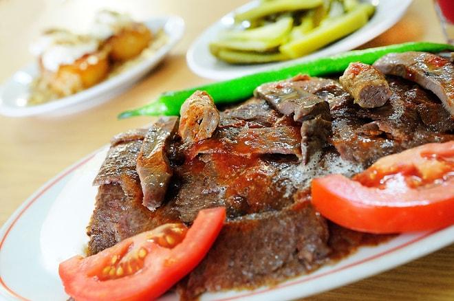 Bursa'nın Efsane Tatlarından Bursa Kebabının Lezzet Sırlarını Açıklıyoruz!