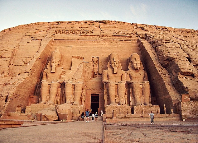 1. Ebu Simbel Tapınağı, Mısır