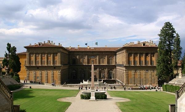 11. İkinci saray ziyaretimiz Palazzo Pitti