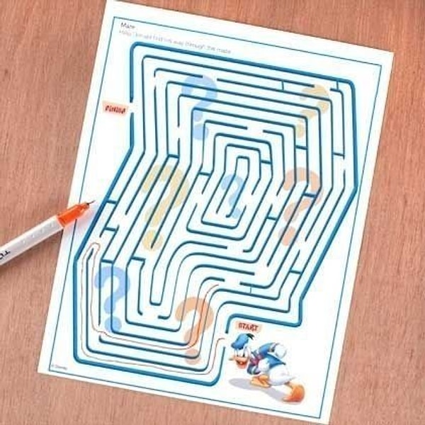 8. Пообещайте им, что купите приставку, если они смогут выбраться из этого лабиринта (это невозможно) 😈