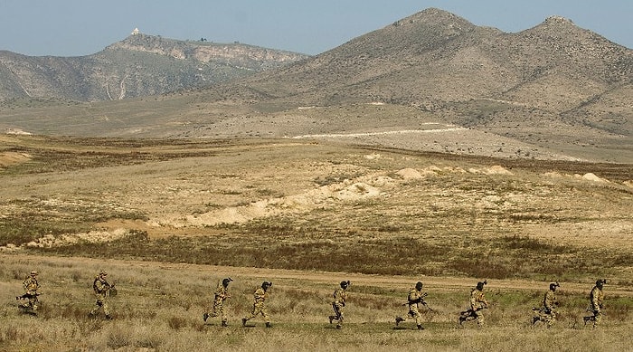 Azerbaycan'dan Tek Taraflı Ateşkes