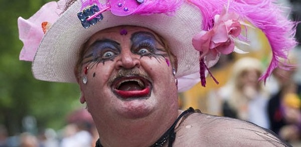 6. Блестючка (Sparkish)