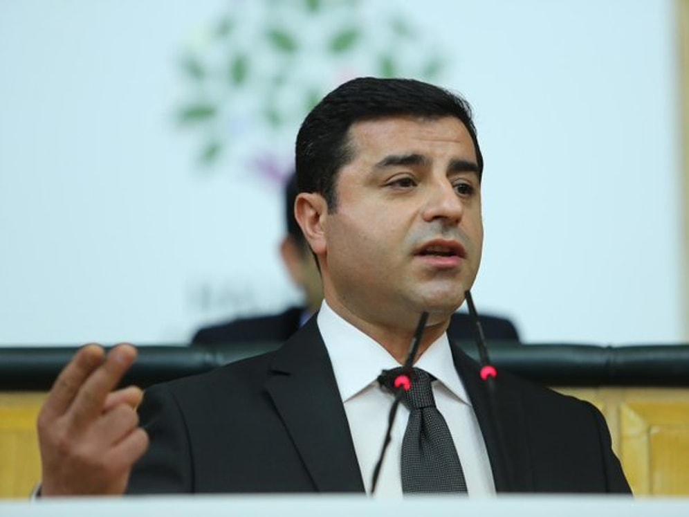 Demirtaş: 'Her Salı İki AKP Toplantısı Oluyor; Birini Davutoğlu Birini Bahçeli Yapıyor'