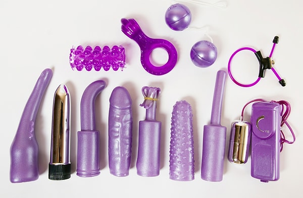 8. Лев: сексуальные игрушки