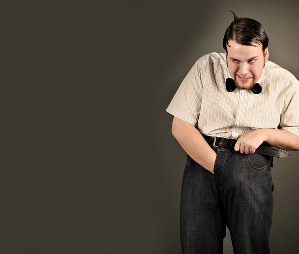 7. Заправленная рубашка в том случае, когда ее вовсе не надо заправлять