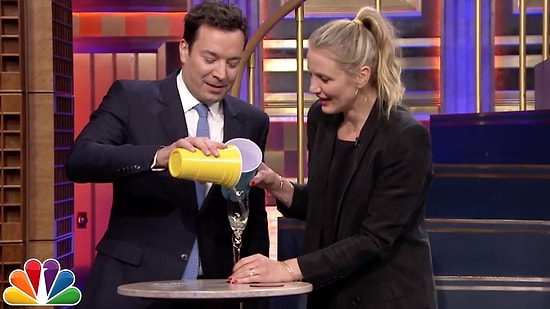 Cameron Diaz ve Jimmy Fallon'dan Eğlenceli Drinko Oyunu