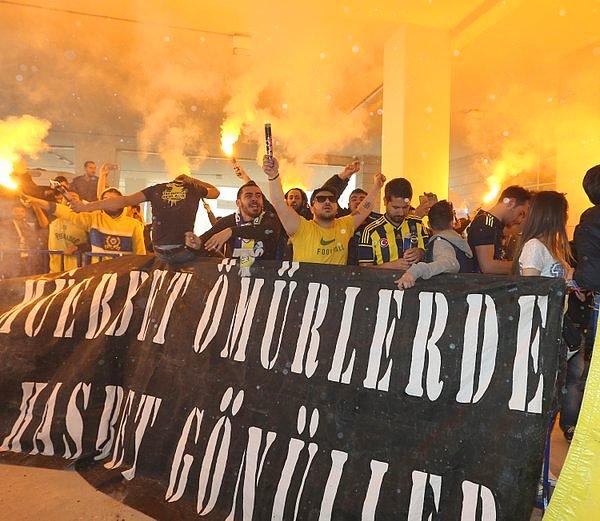 Fenerbahçe'ye Coşkulu Karşılama