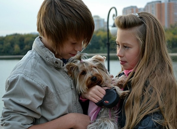 10. «Моя девушка приревновала, когда я лайкнул фото другой девушки в Instagram. Это была моя кузина»