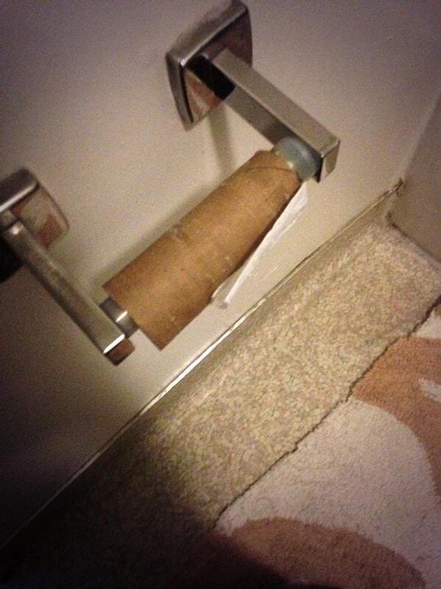 14. Not replacing the toilet paper roll because somebody else will do it anyways