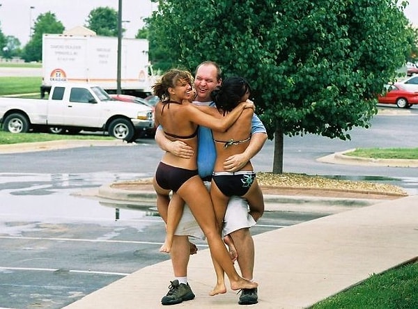 13. Хорошая попытка, чувак, в следующий раз считай ноги