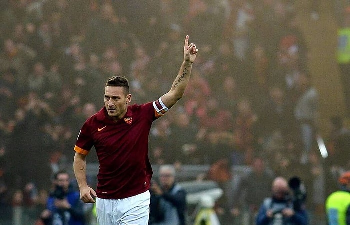 Efsane Sahneye Çıktı Roma Kazandı: İtalya'da Gündem Totti