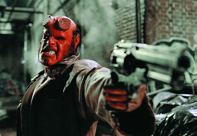 7. Hellboy (2004) ve Hellboy II: The Golden Army (2008) – Puan: 6.8 ve 7.0
