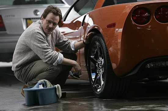 Başkalarının Sahip Olduğu Her Şeyi Kıskanmayı Kendine İş Edinen İnsanların 12 Özelliği