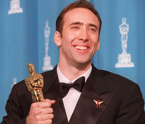 9. Гондри хотел, чтобы в главной роли был Николас Кейдж