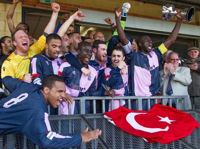 Futbolun Alışılmış Ezberlerini Bozan LGBT Dostu Bir Kulüp: Dulwich Hamlet'le Tanışın!