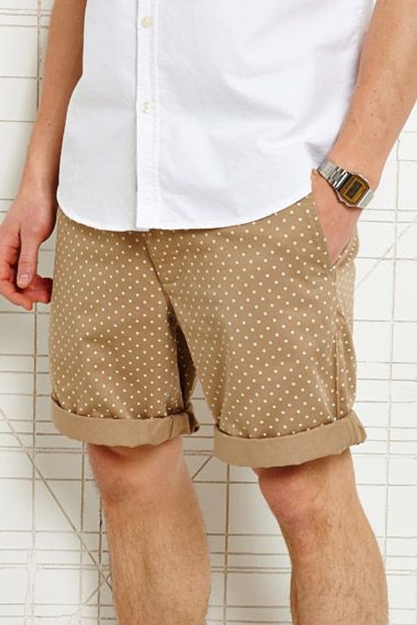 14. В горошек.