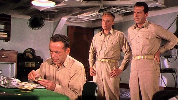 5. Denizde isyan (1954)  | IMDb  7.9