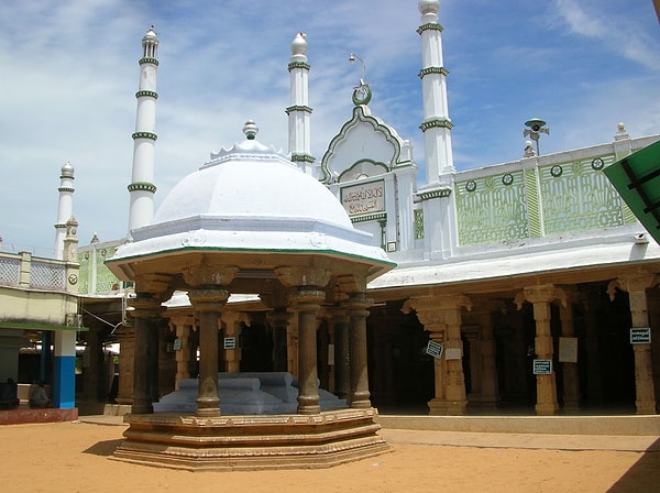 6. Palaiya Jumma Cami