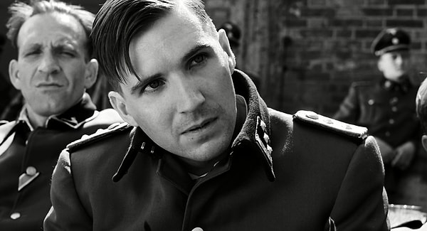 12. Список Шиндлера (1993)