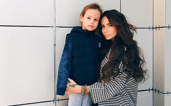 1. Бывшая жена Гуфа Айза Анохина вчера отметила день рождения своего сына Сэма.