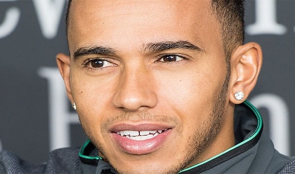 15. Льюис Хэмильтон