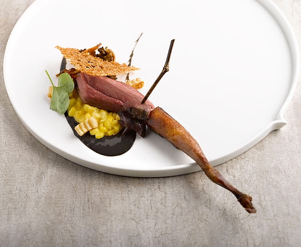 5. Асимметрия также является одной из техник "Art of Plating".