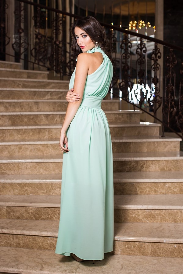 7. А также на вечеринку, если у него открытый верх