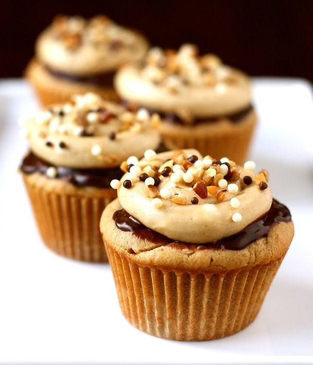 7. Yer Fıstlıklı Cupcake