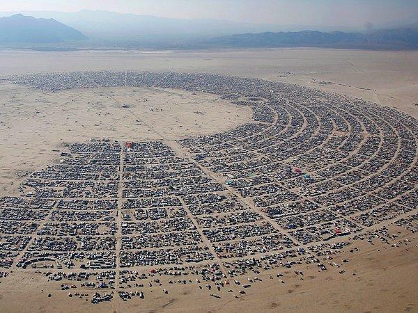 14. Burning Man Festivali, Nevada.