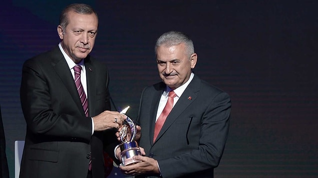 2. AKP'nin kurucularından