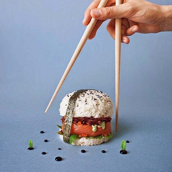 5. Sushi yer gibi hamburger yemek isteyenlere özel sushi-burger