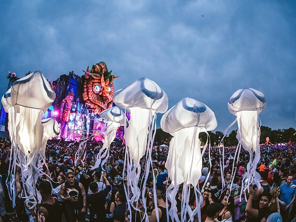 4. Здесь можно услышать музыку и в стиле House, Electro House, Progressive House, Trance.