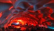 Потрясающая красота ледяной пещеры на Камчатке