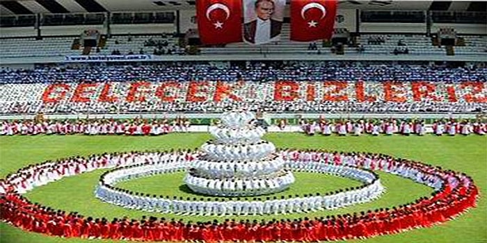 19 Mayıs Gösterilerine Katılan Her Liselinin Hatırlayacağı 15 Şey