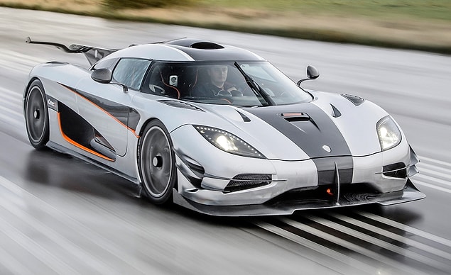 1) Koenigsegg One:1