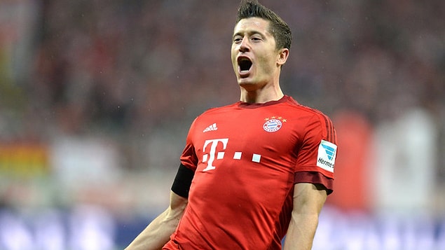 Lewandowski rekorlar kırdı