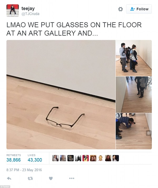 4. Люди разглядывали очки и пытались найти в экспонате глубинный смысл...