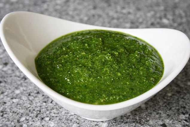 Pesto sosu gibi!