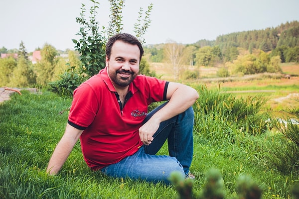 9. Лирник признается, что произошедшее в их тогда еще семье привело к тому, что Антон и Татьяна больше не могут смотреть друг другу в глаза.