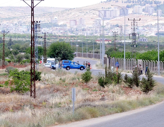 Gaziantep Havaalanına Suriye'den Roket Saldırısı