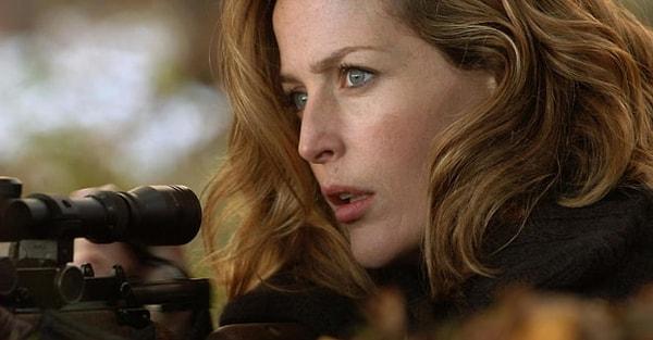 Ancak #NextBond hashtag'i sağ olsun, Twitter'ın başka bir favorisi var... The X-Files'ın Ajan Scully'si Gillian Anderson!