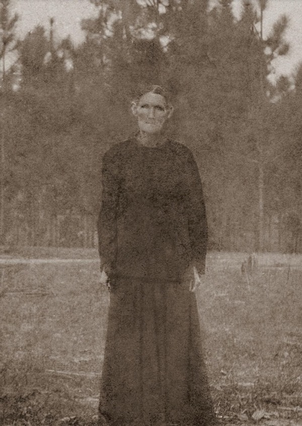 7. Это что...призрак?