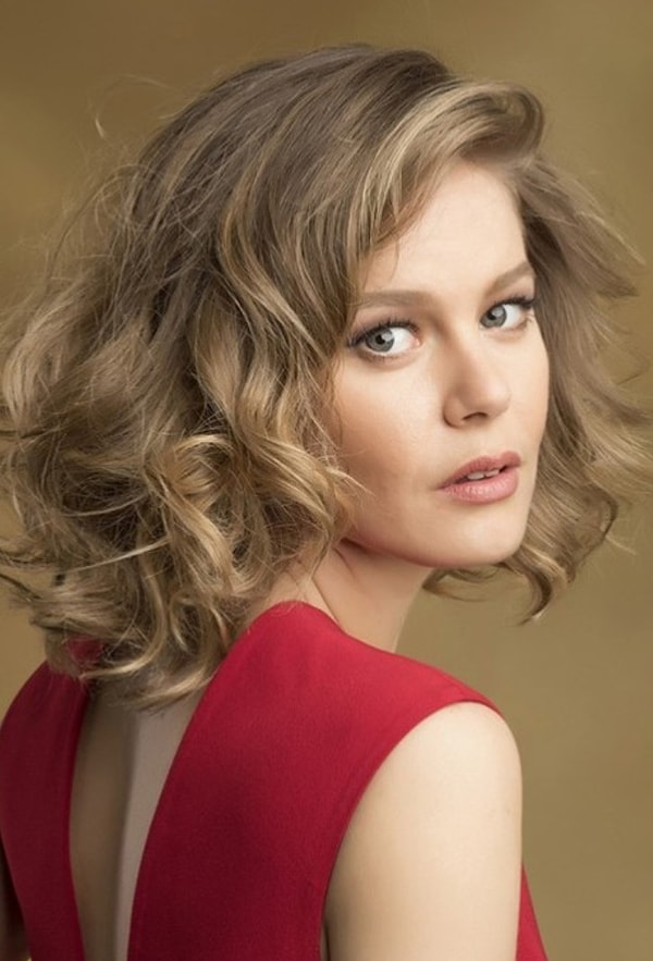 3. Kay Adams Corleone (Diane Keaton) - Burcu Biricik