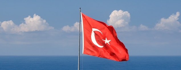 6. Dünyada üzerinde Ay Yıldız bulunan bayrak sayısı kaçtır?
