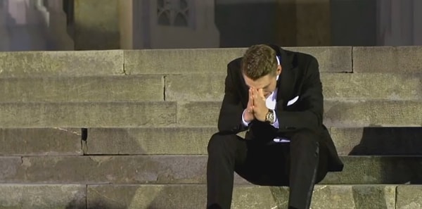 8. Девушка также сказала, что ее больше интересует, как будут развиваться события после окончания программы, будет ли Алексей встречаться с одной из девушек.