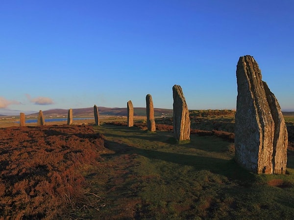 6. Круг Бродгара – еще один мозговыносящий древний памятник. Он является частью объекта Памятники неолита на Оркнейский островах и включен в список всемирного наследия ЮНЭСКО.